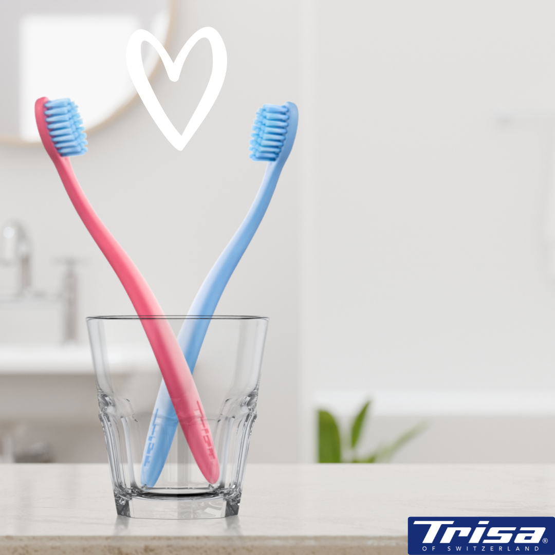 Trisa Compact Soft Toothbrush 691534